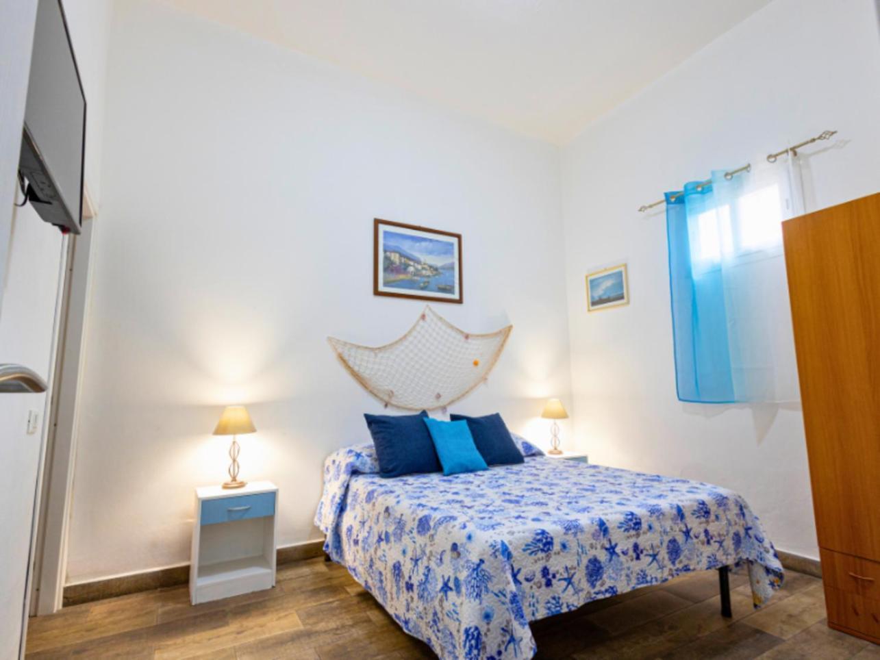 Lovely Apartment In Palermo-Sferracavallo Buitenkant foto